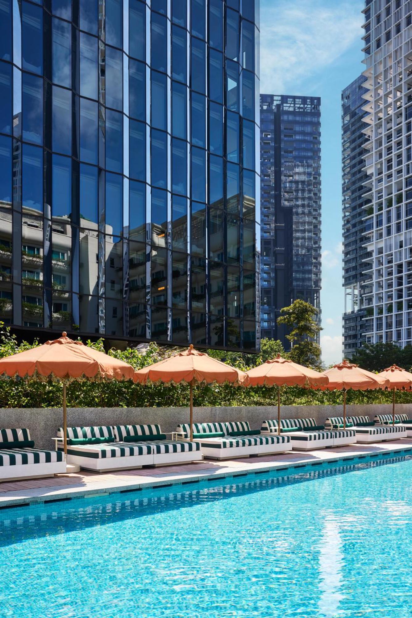 The Standard, 5* Singapore