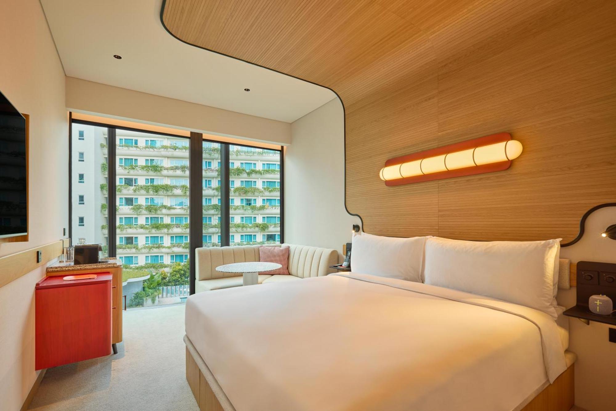 The Standard, Singapore